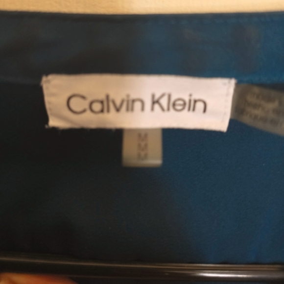 Calvin Klein Gorgeous Dark Green button down blouse! Almost New! SZ Med - Picture 3 of 6